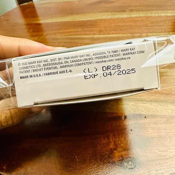 Travel Size Timewise Facial Skin Cleansing System Set - Picture 4 of 7